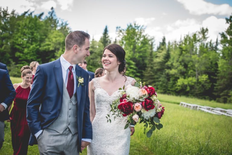 Nikki & Dave: Ticklebelly Hill Wedding